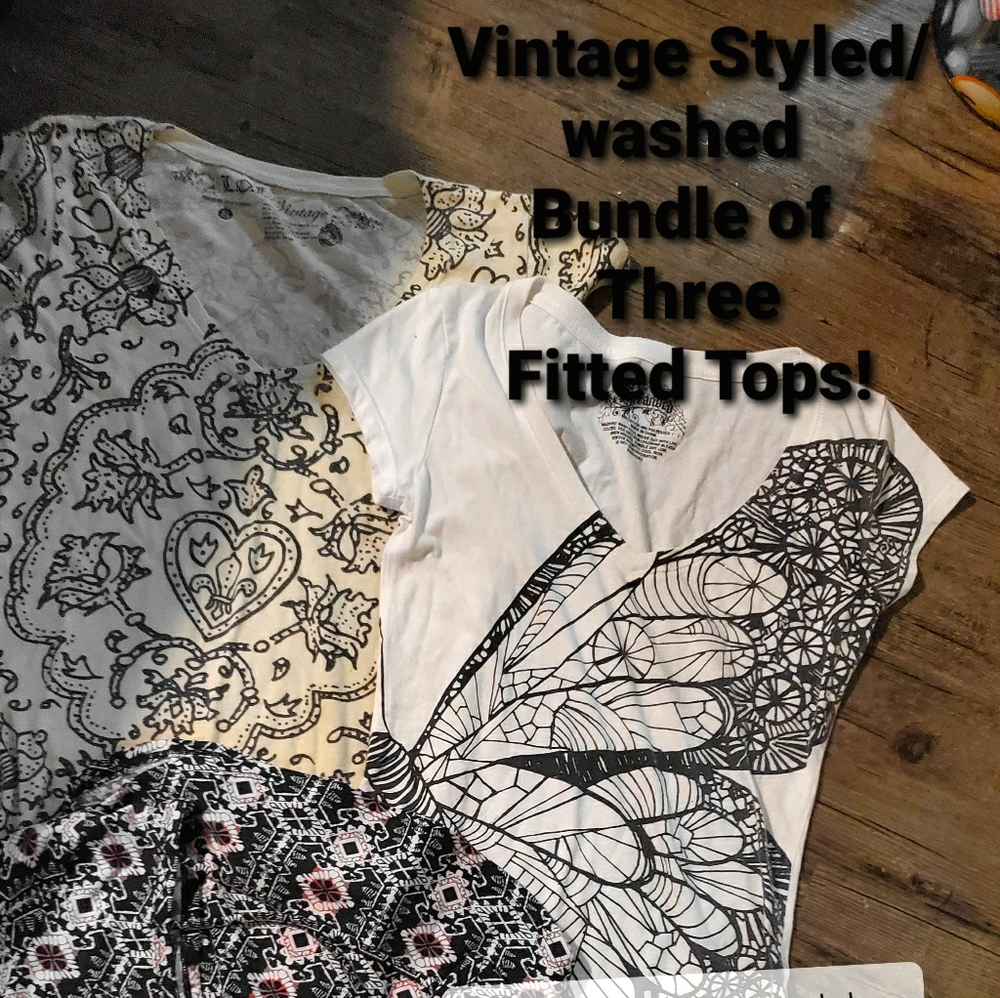 LOT OF 4 XS/S 2TEE 2 TANK FROM BUCKLE VINTAGE